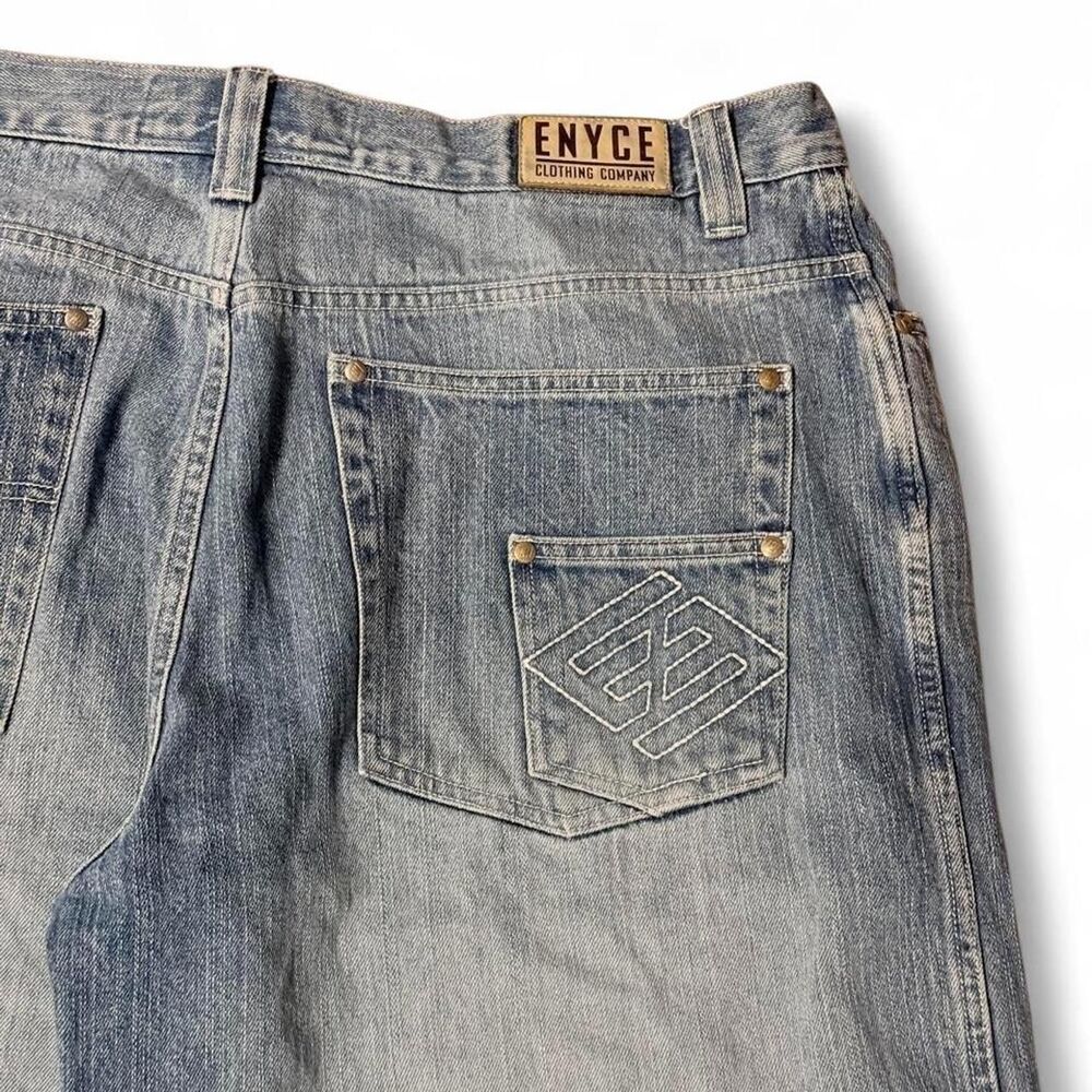 (2000-2004) Enyce Clothing Co Baggy Jorts - Light Wash - 36